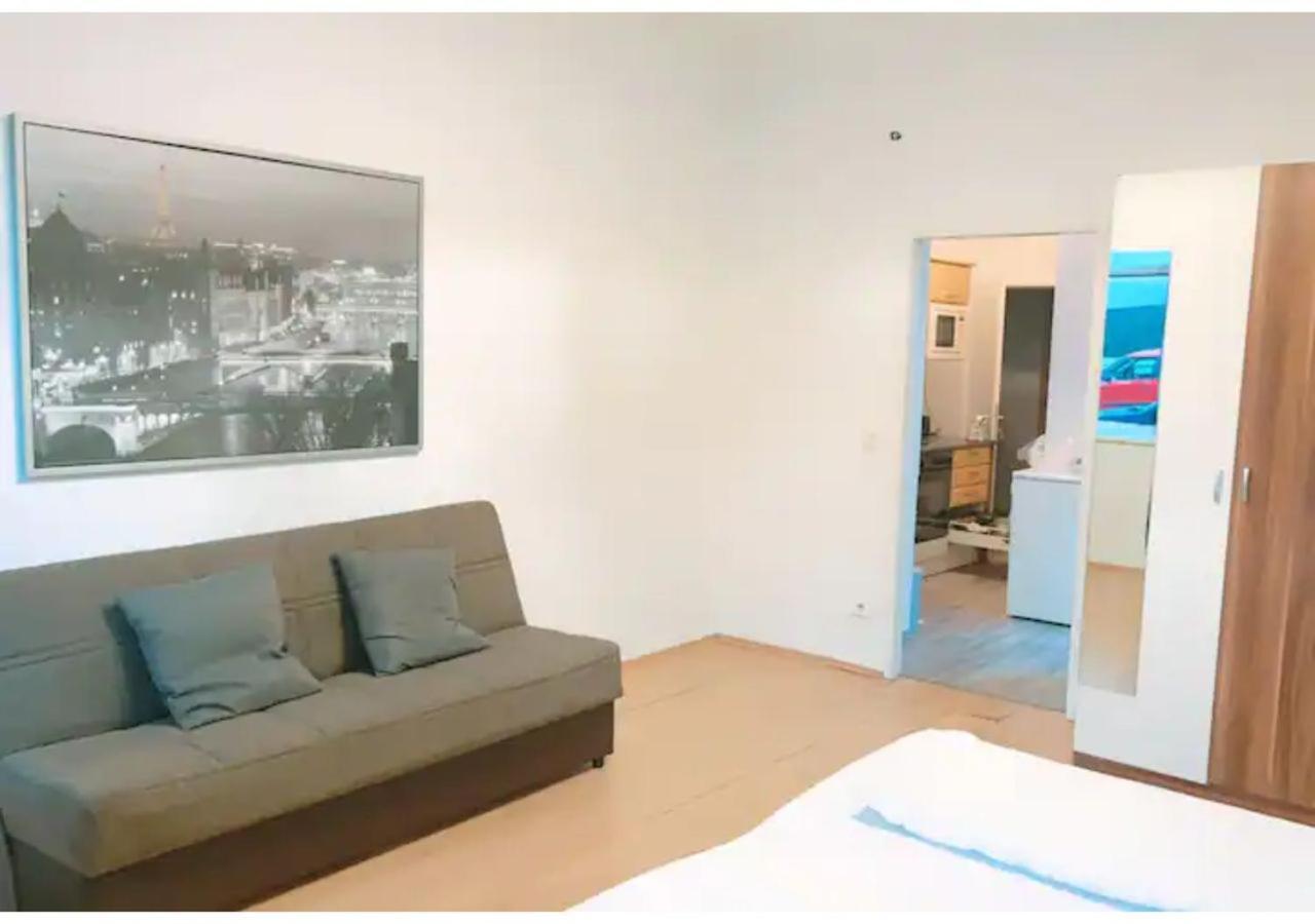 Sweet 1Br Apt. Simmering - Ideal For Longstays Wina Bagian luar foto